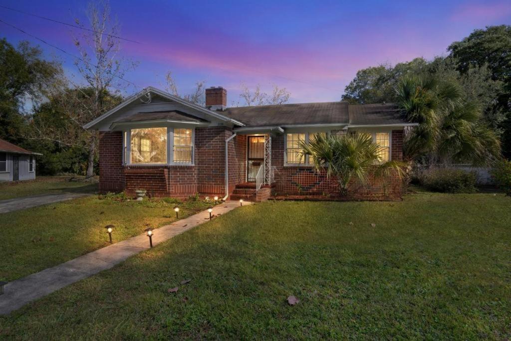 Comfy Pet Friendly Home In Jacksonville Mins To Downtown'S Bagian luar foto